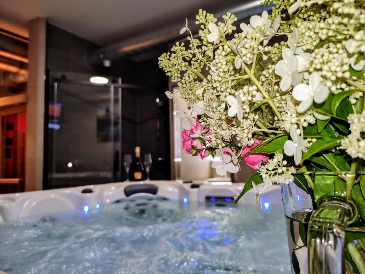 Grand Spa Harrachov - Wellness Luxusni Apartman S Velkou Virivkou, Saunou, Kuchyni A Venkovnim Posezenim V Centru Harrachova ภายนอก รูปภาพ